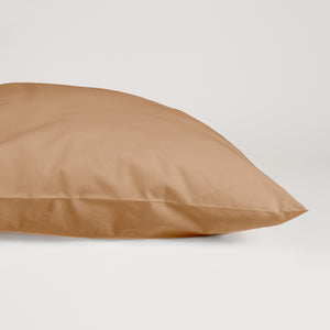 Dejorine - Taie d'oreiller en Percale de Coton - Teinte Terre d'Orient - Couleur Marron Beige Foncé